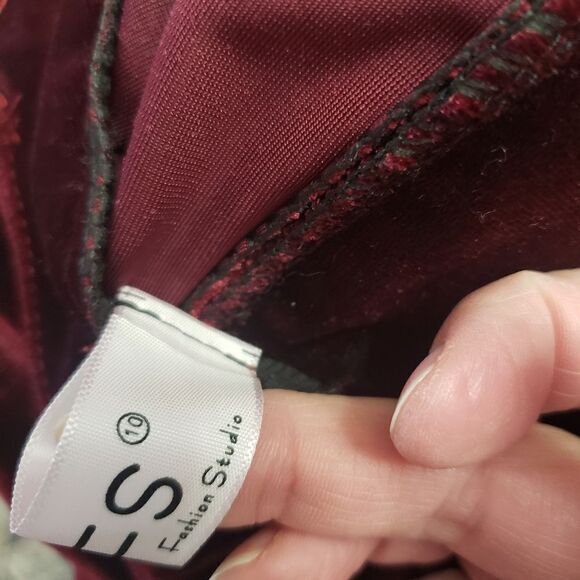 YFFS FASHION STUDIO Narcissus Ego Burgundy Velvet High-Rise Trousers Petite Medi - Picture 10 of 11